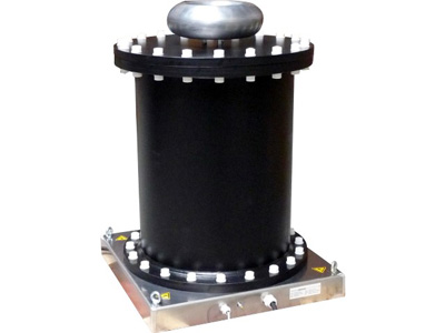 Oil immersed isolation transformer